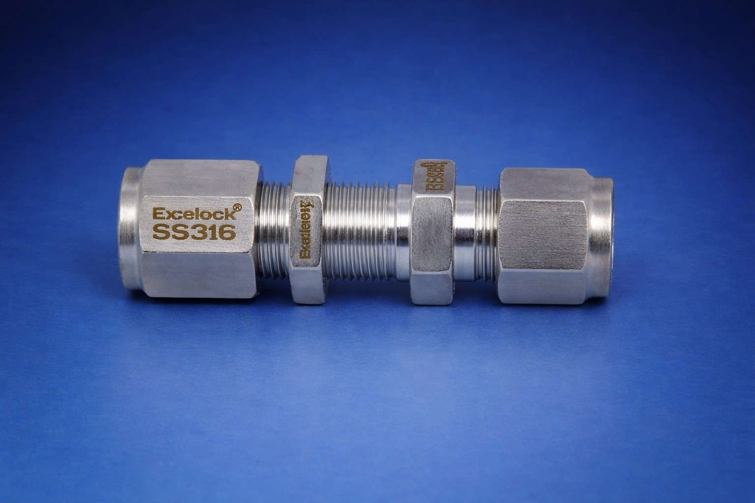 Bulkhead Male Connector